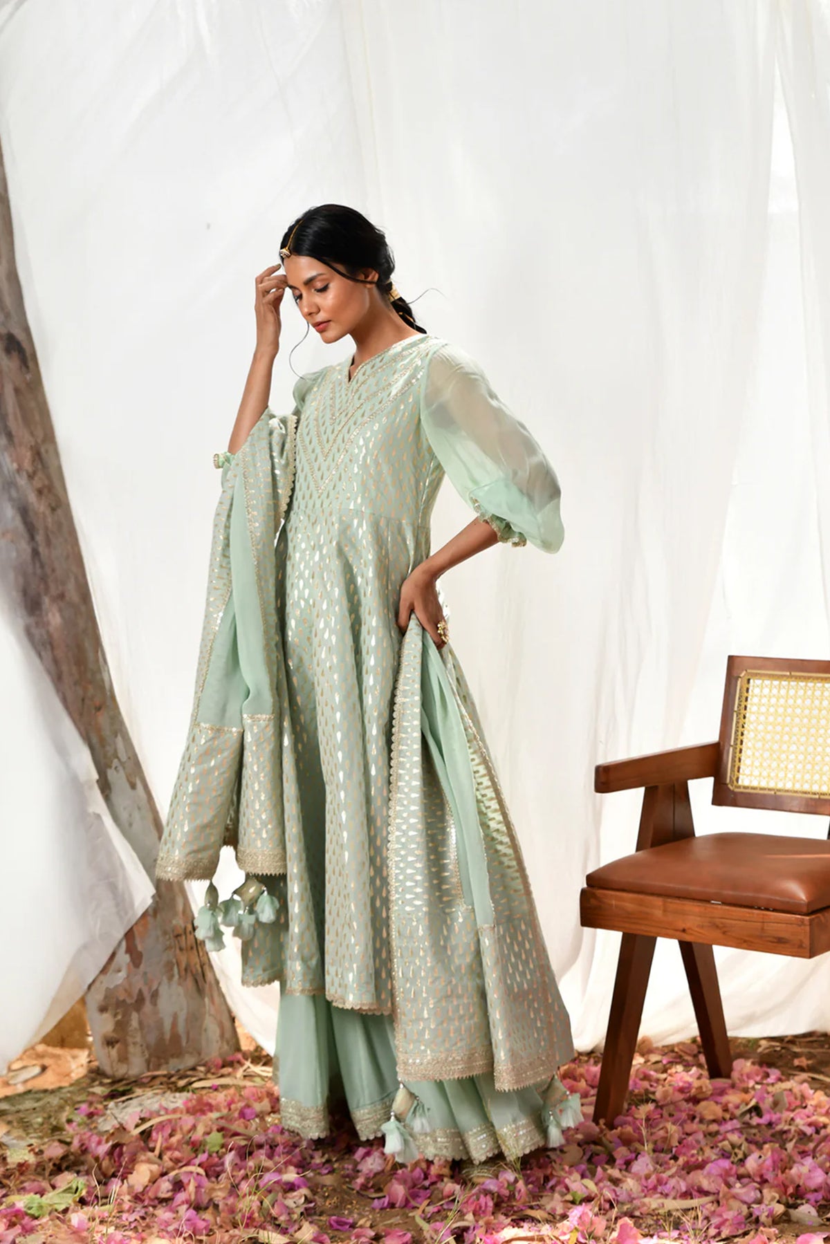 Firdaus Sharara Set