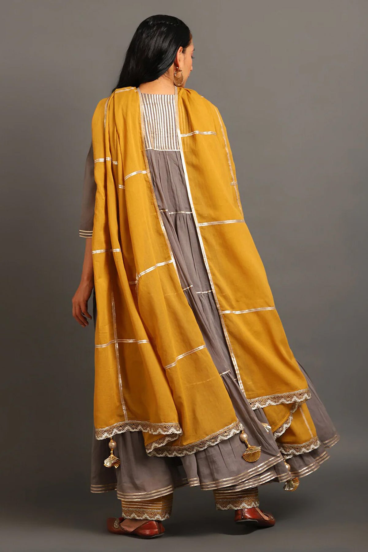 Grey Shama Kurta Pants Set