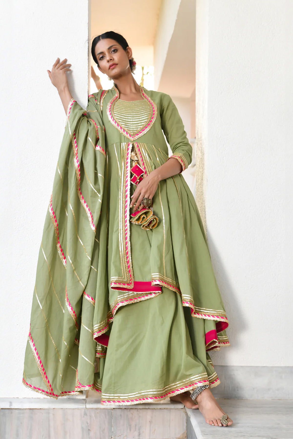 Harit Meera Sharara Set