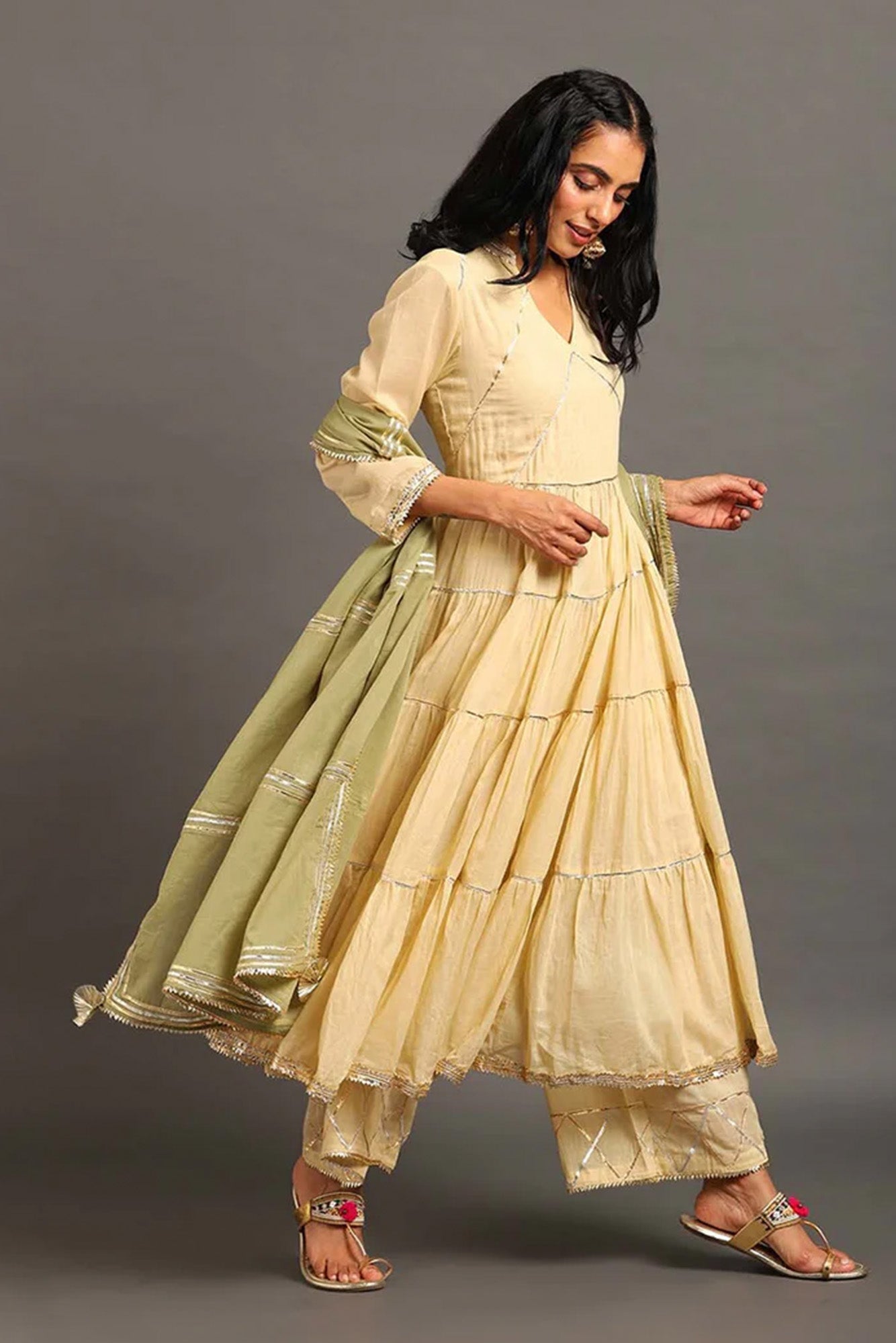 Cream Fizaa Kurta Set