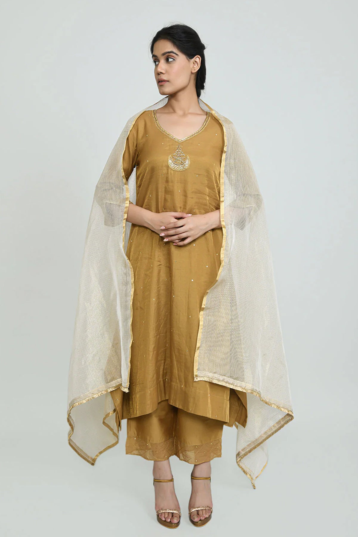 Fareedan Tissue Chanderi Suit