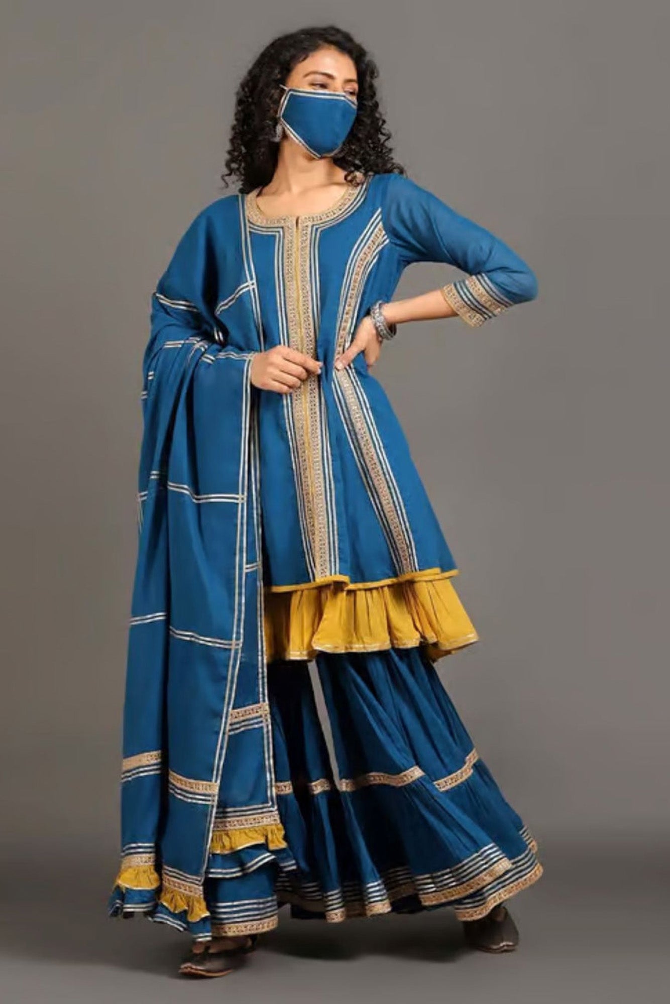 Casa Nargis Sharara Set