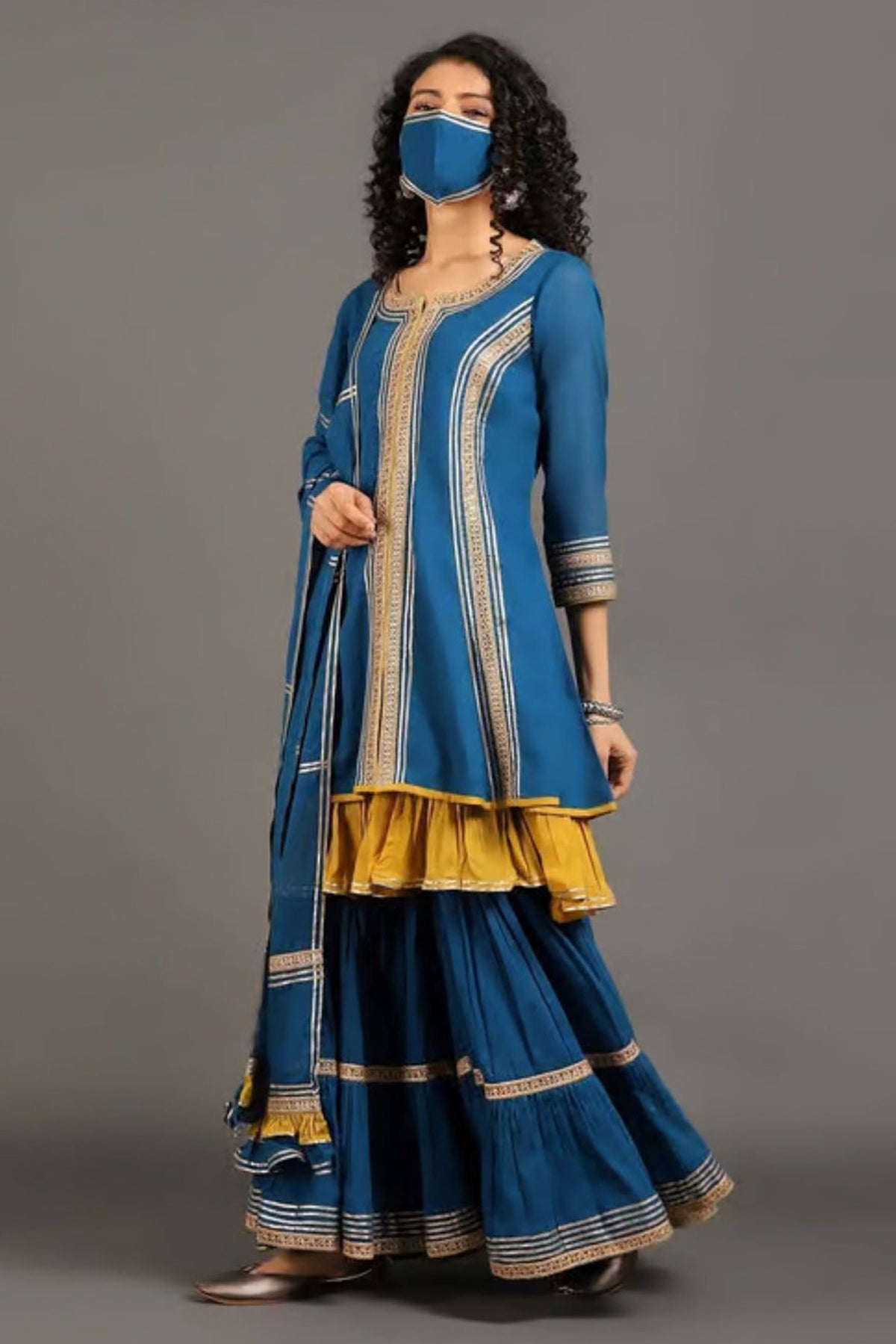 Casa Nargis Sharara Set
