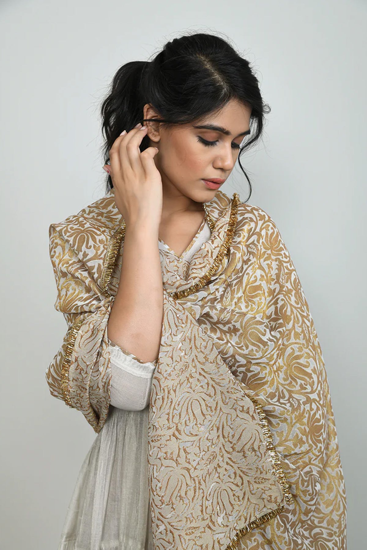 Alamzeb Tissue Angarkha Suit