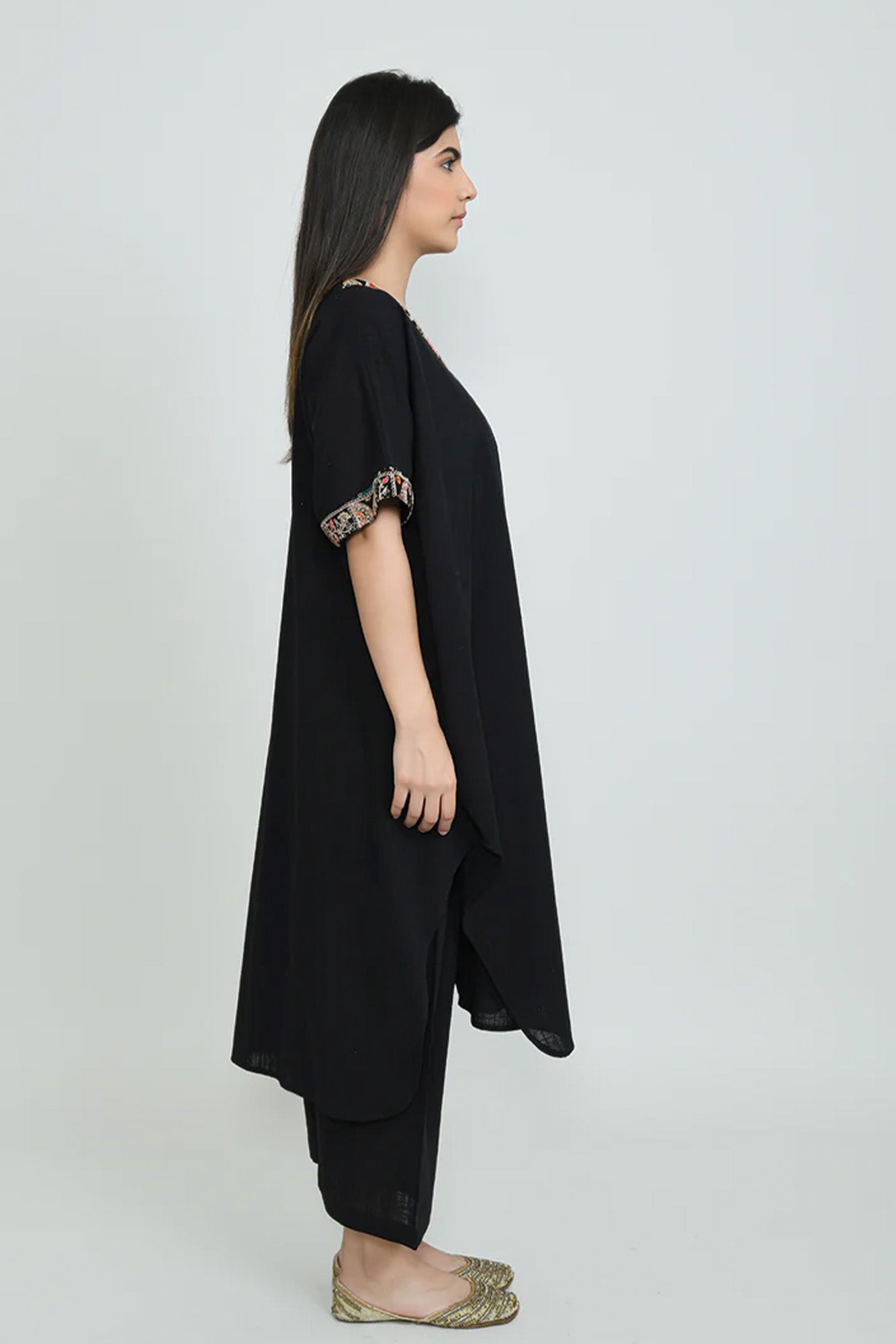 Black Falls Kurta Set