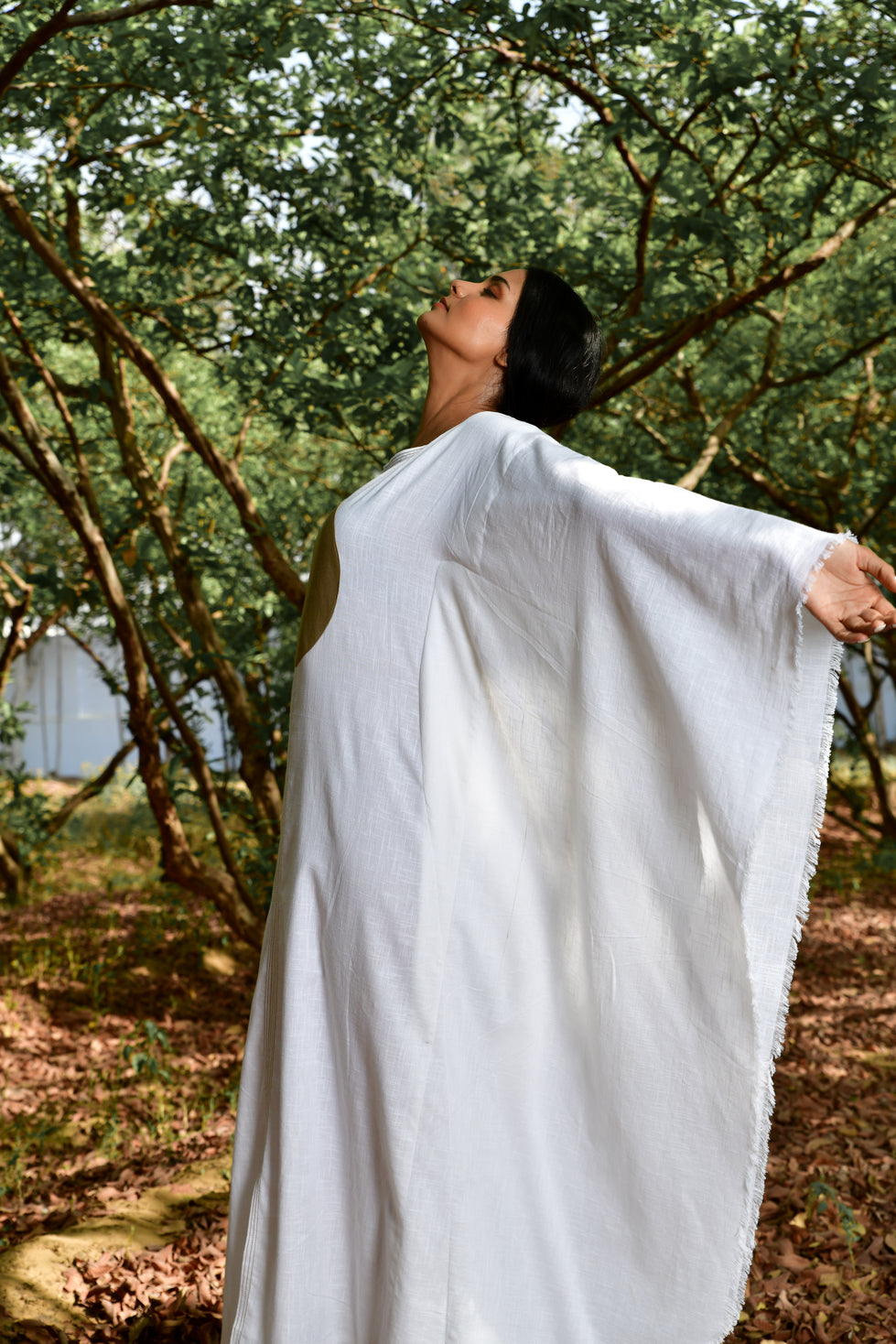 Safed Rumi Kaftan