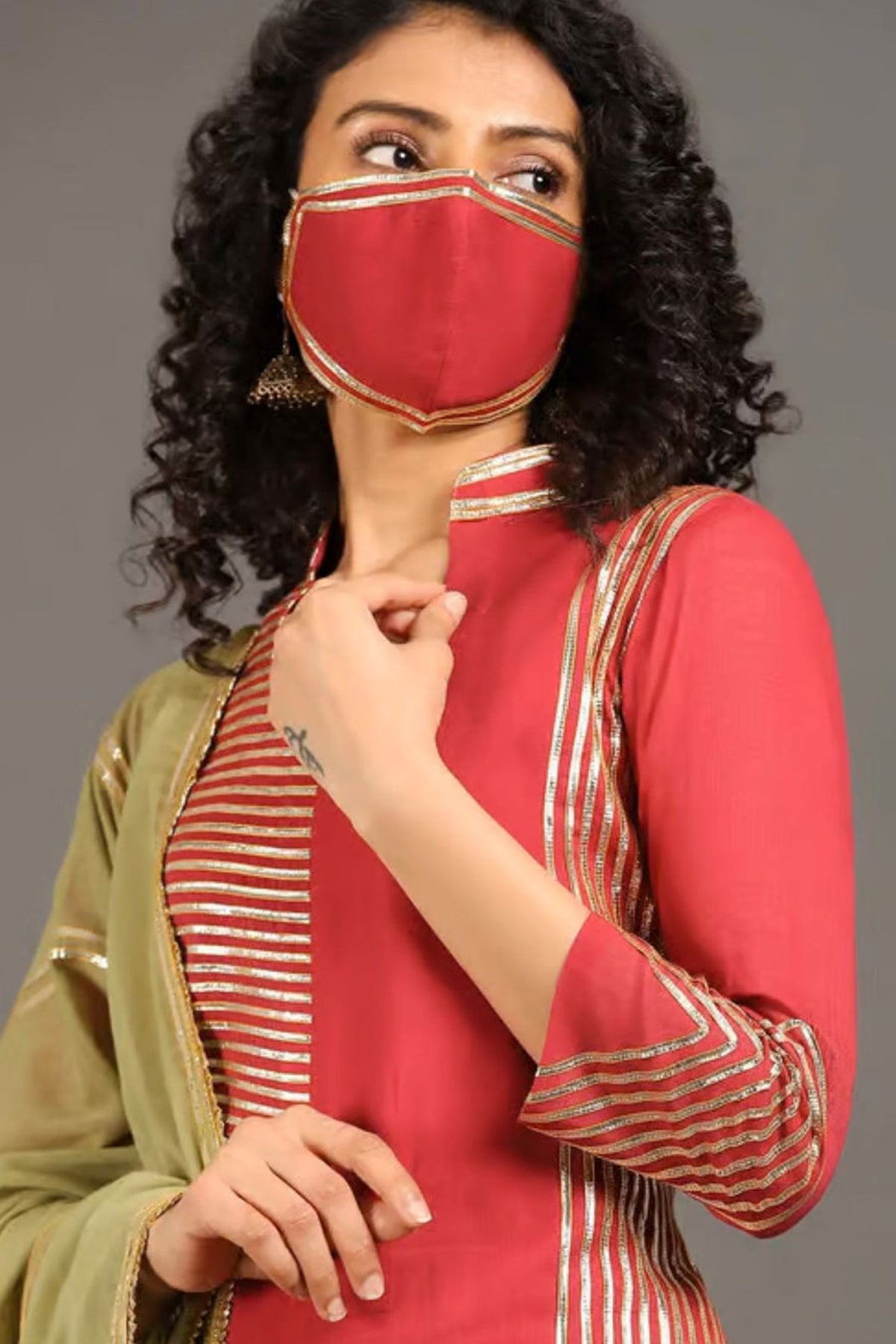 Gulabi Basant