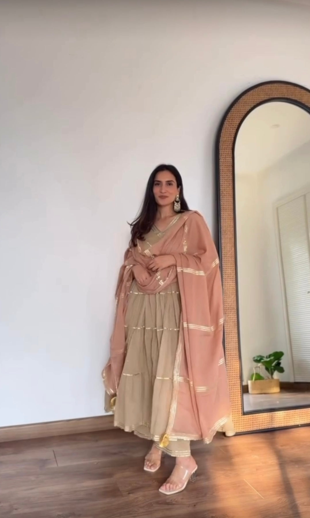 Urmi Fizaa Kurta Set