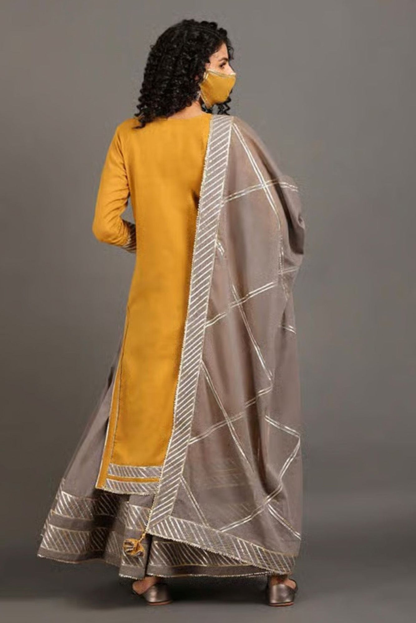 Saba Kurta Ghaghra Set