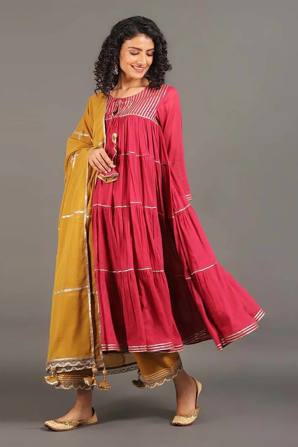 Gulabi Shama Kurta Pants Set