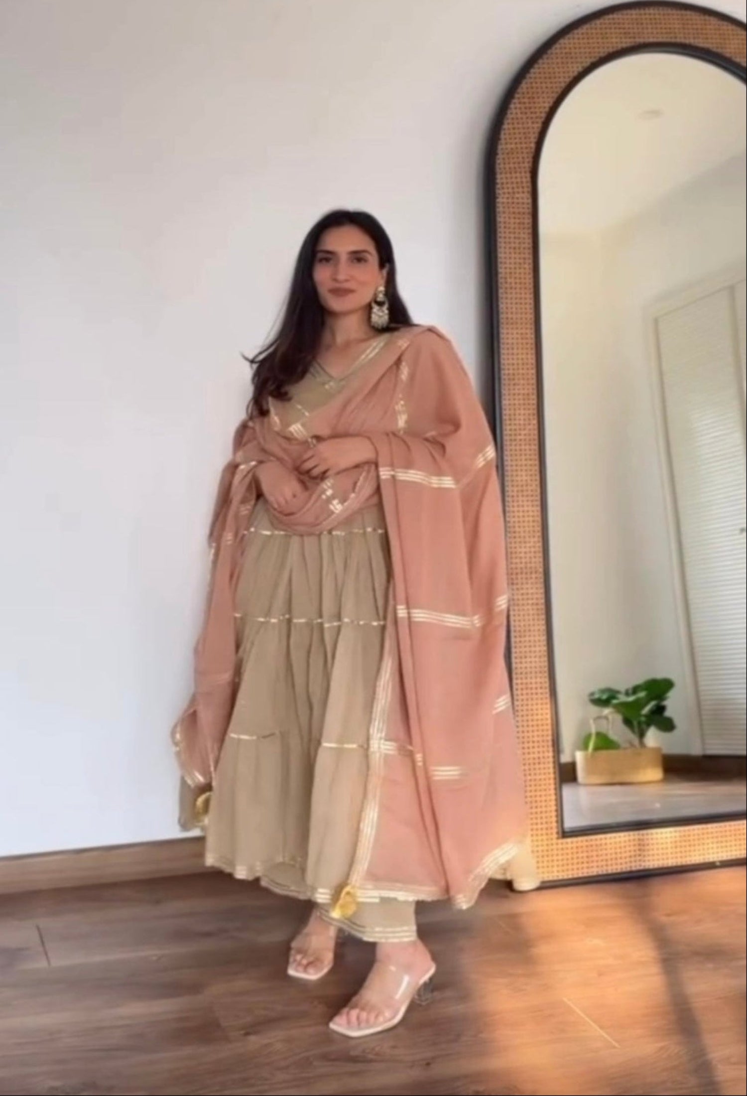 Urmi Fizaa Kurta Set
